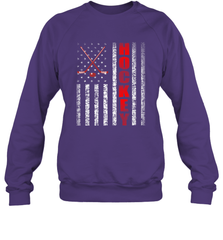 Vintage American US Flag Hockey Player Tee Ice Hockey Fans Sweatshirt Sweatshirt - Eddytshirt